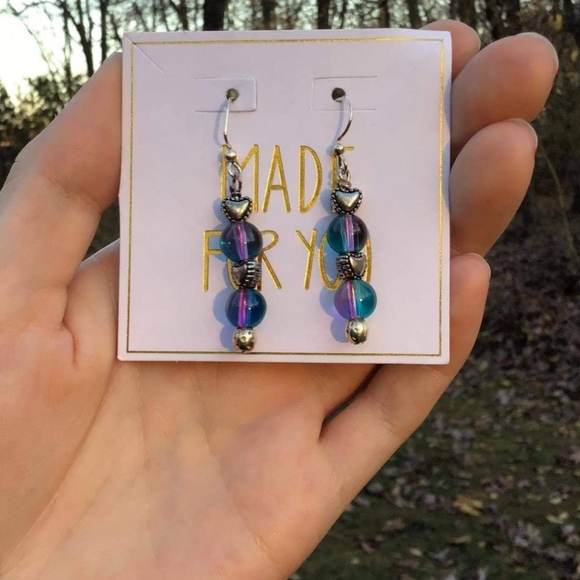 Earrings - Picture 5 of 14